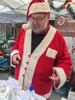 Father Christmas Selling Shanghai Roasted Coffee